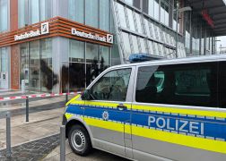 Mehrere Anschlaege Auf Bankfilialen In Jena 00011
